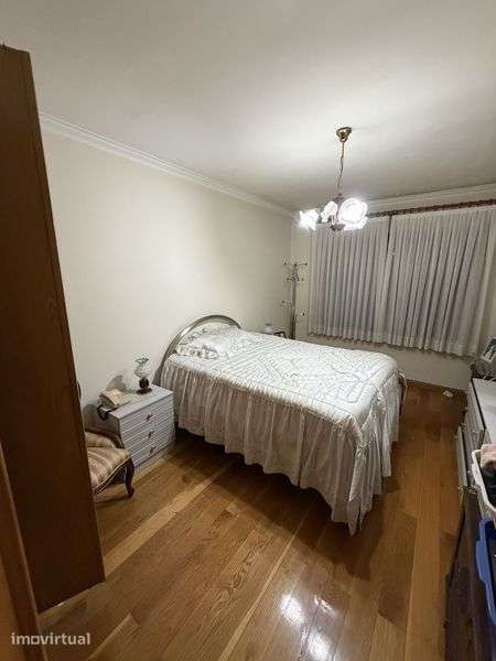 Aluguer apartamento t2 a 100 metros de santo ovideo - Grande imagem: 3/8