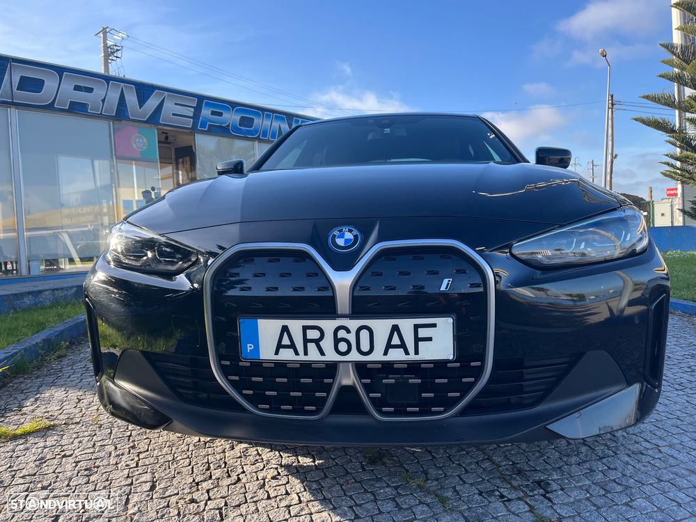 BMW i4 eDrive40 - 17