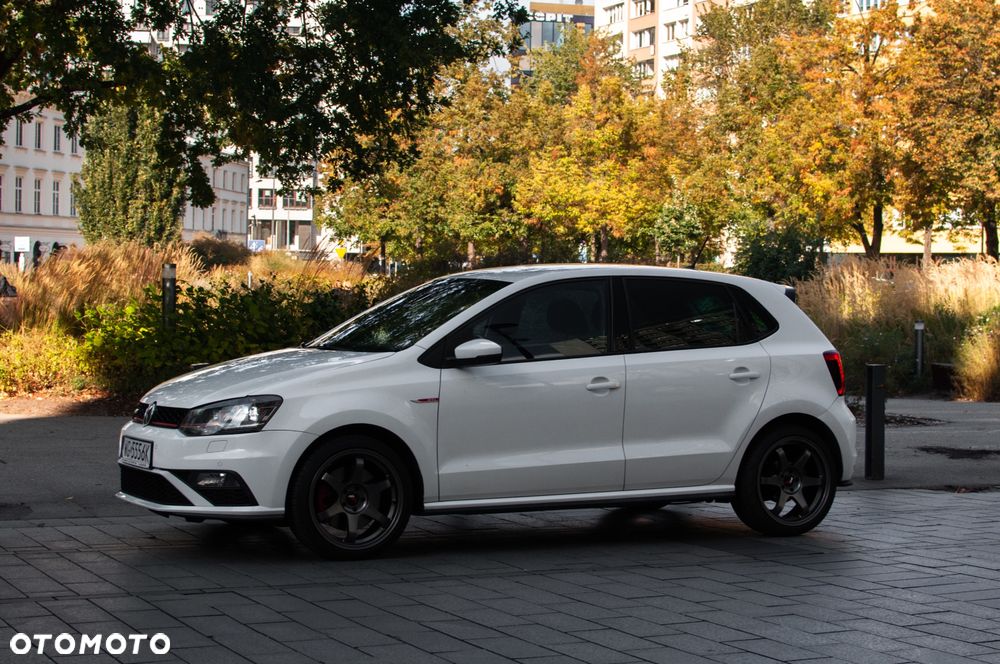 Volkswagen Polo 1.8 TSI (Blue Motion Technology) DSG GTI - 8