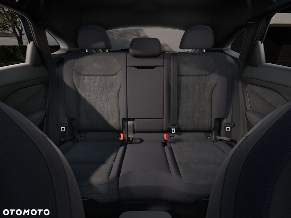 Audi Q3 Sportback - 9