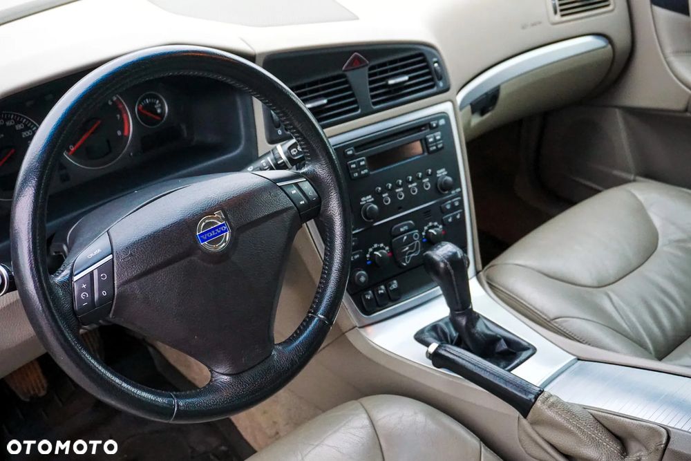 Volvo V70 2.4 Edition Comfort - 5