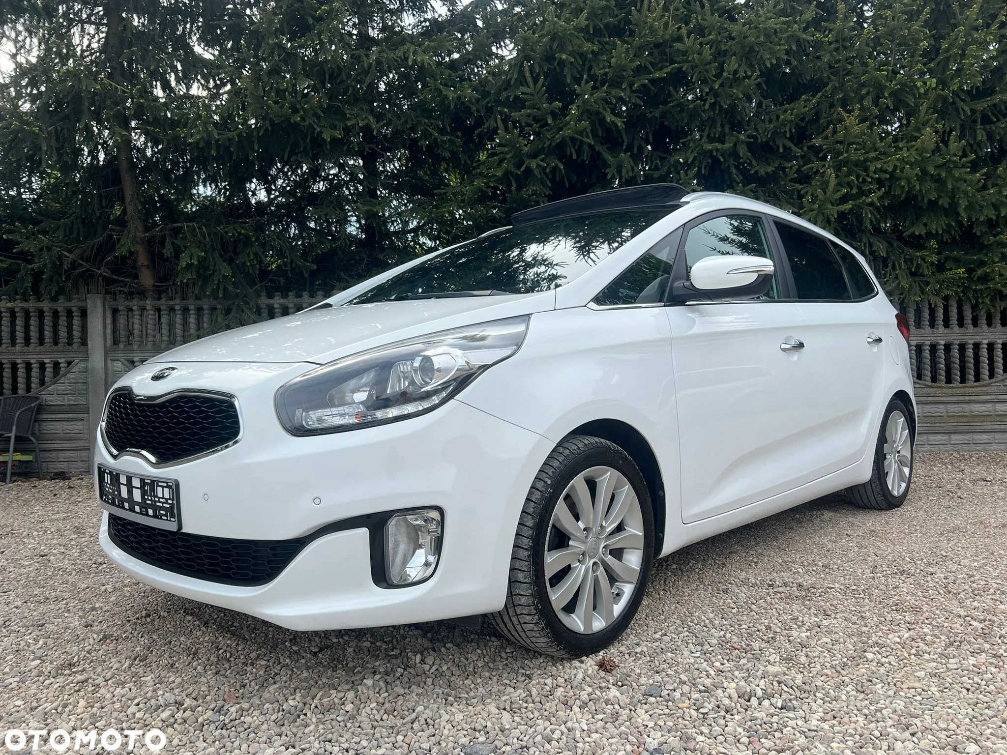Kia Carens 1.7 CRDi XL 7os - 33