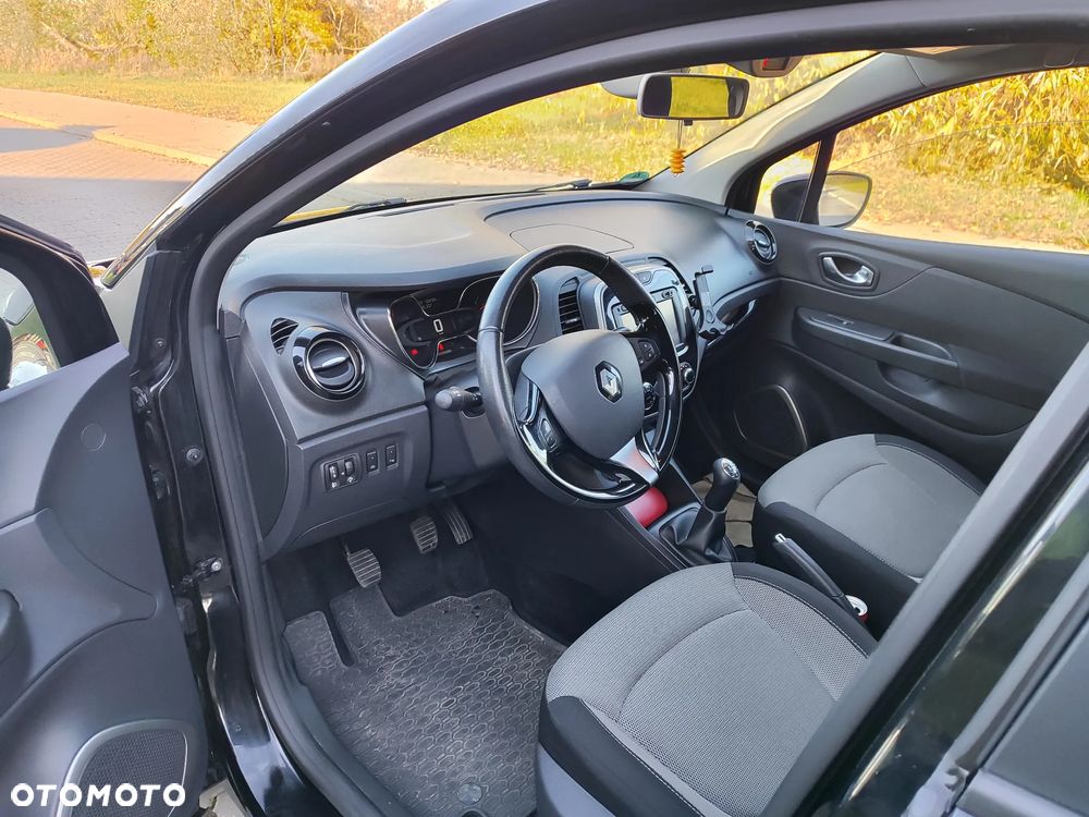 Renault Captur 0.9 Energy TCe XMOD - 11