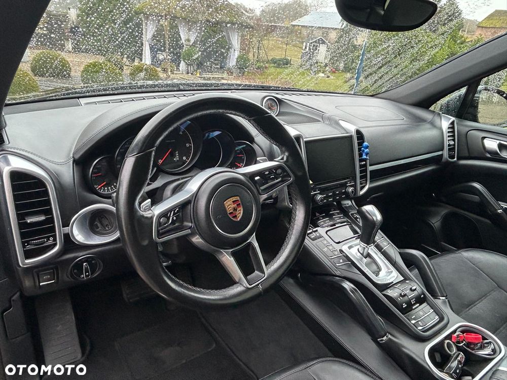 Porsche Cayenne Diesel Platinum Edition - 8