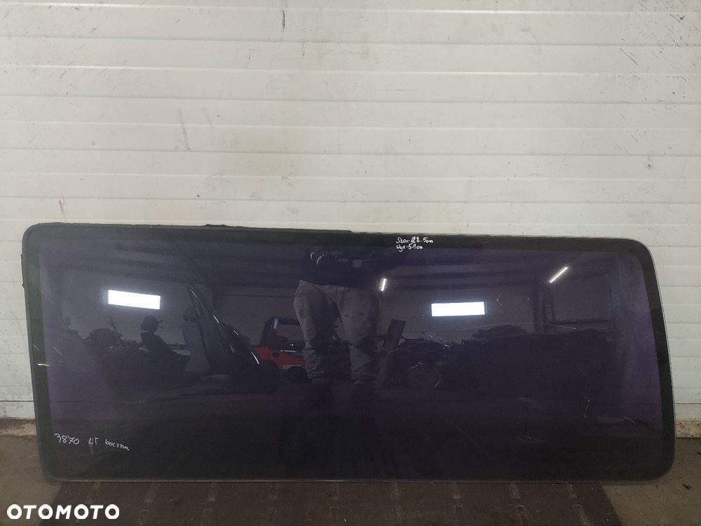 SZYBA KAROSERYJNA LEWY TYŁ VOLKSWAGEN TRANSPORTER T4 VW T4 - 1
