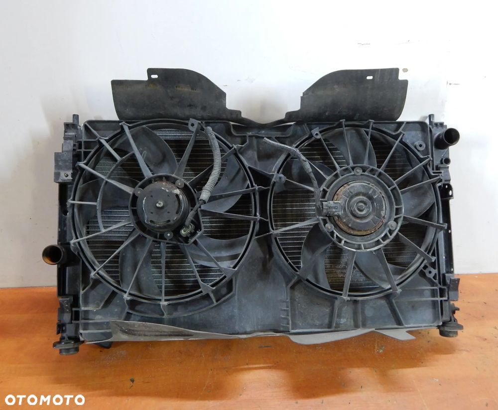 Chłodnica wiatraki wentylator intercooler 2.2 CRD Jeep Compass I Lift 11-16 Łuków części