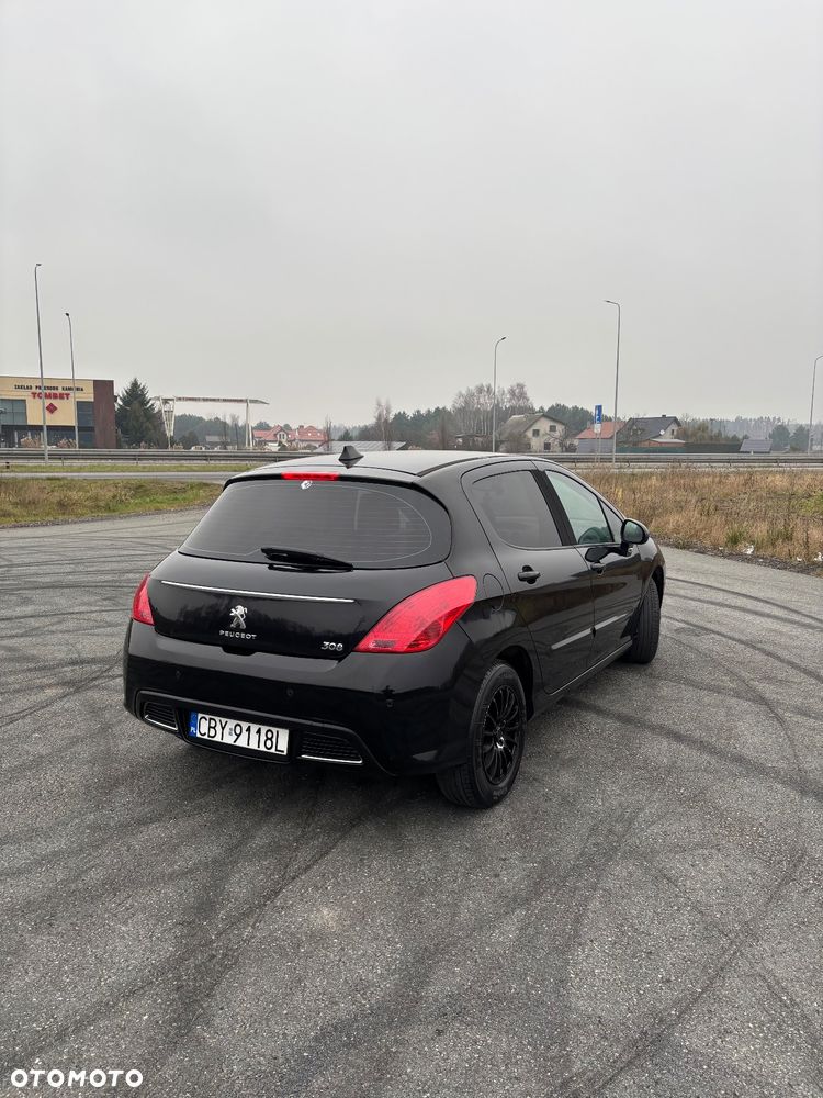 Peugeot 308 - 3