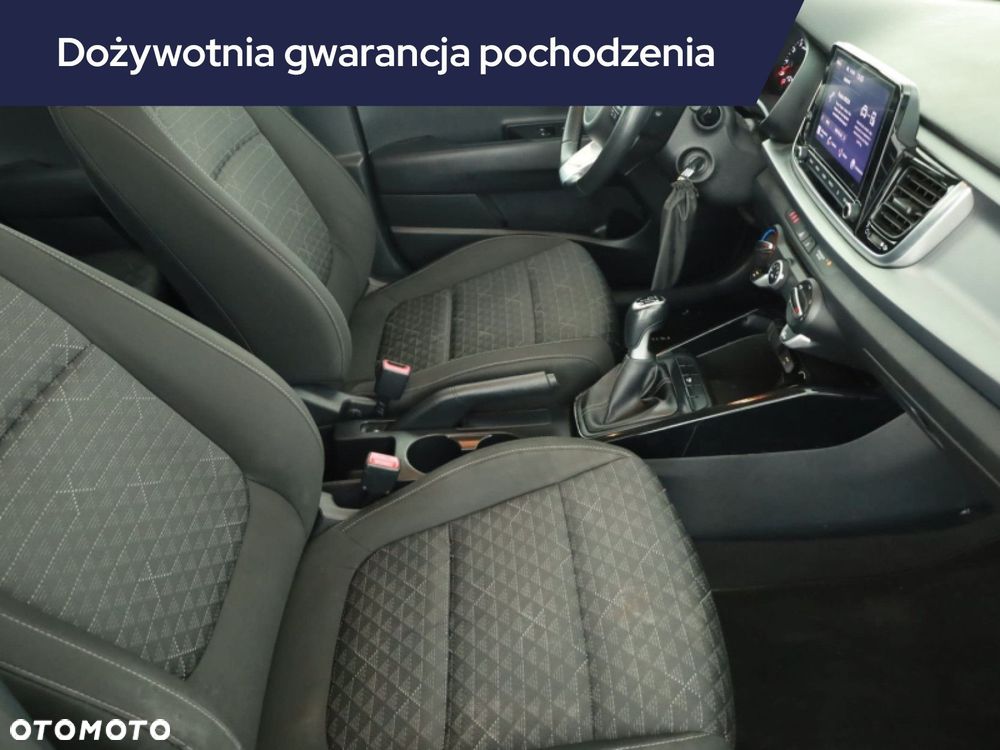 Kia Rio - 9