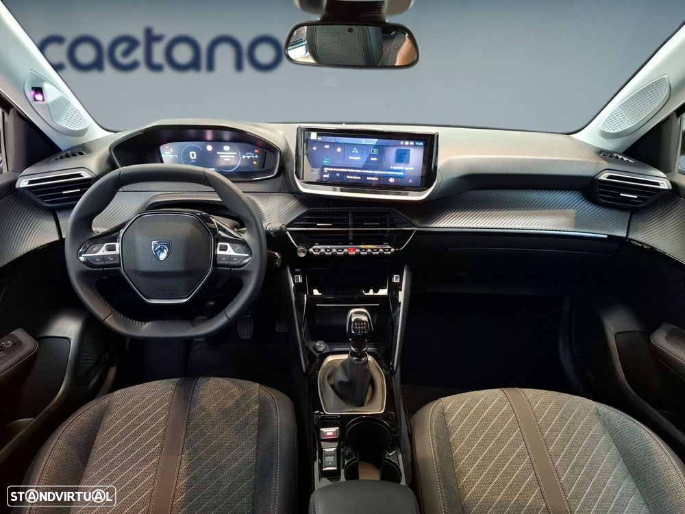 Peugeot 208 1.2 PureTech Allure — fotografia 8