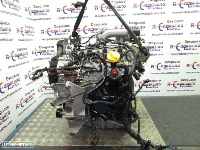 MOTOR COMPLETO RENAULT LAGUNA II 2002 -F9Q750 - 4