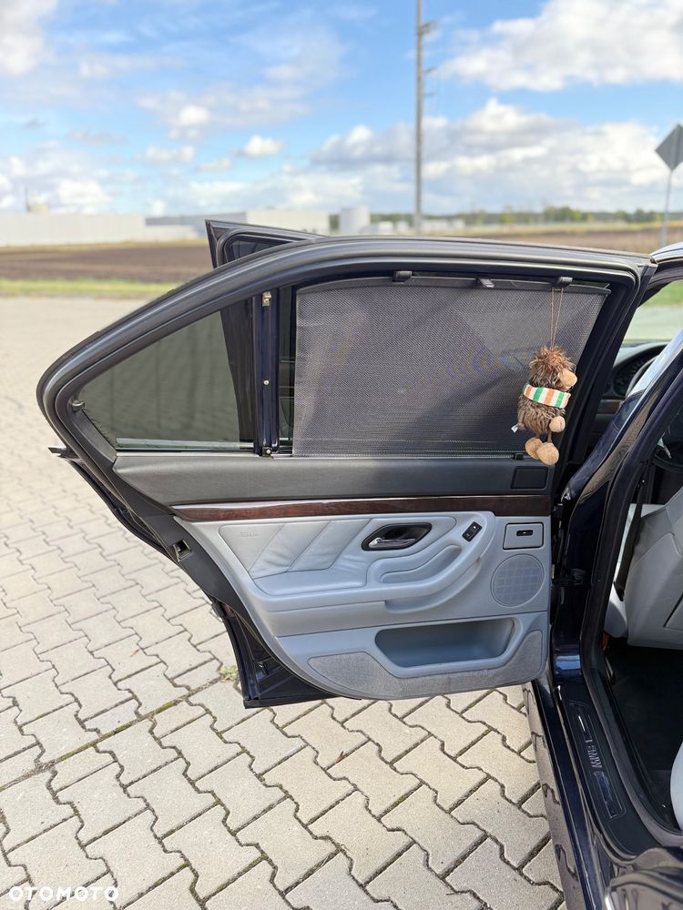 BMW Seria 7 740i - 20