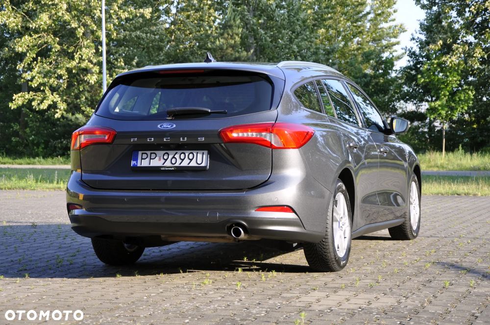 Ford Focus 1.5 EcoBlue STart-Stopp-System TITANIUM - 11