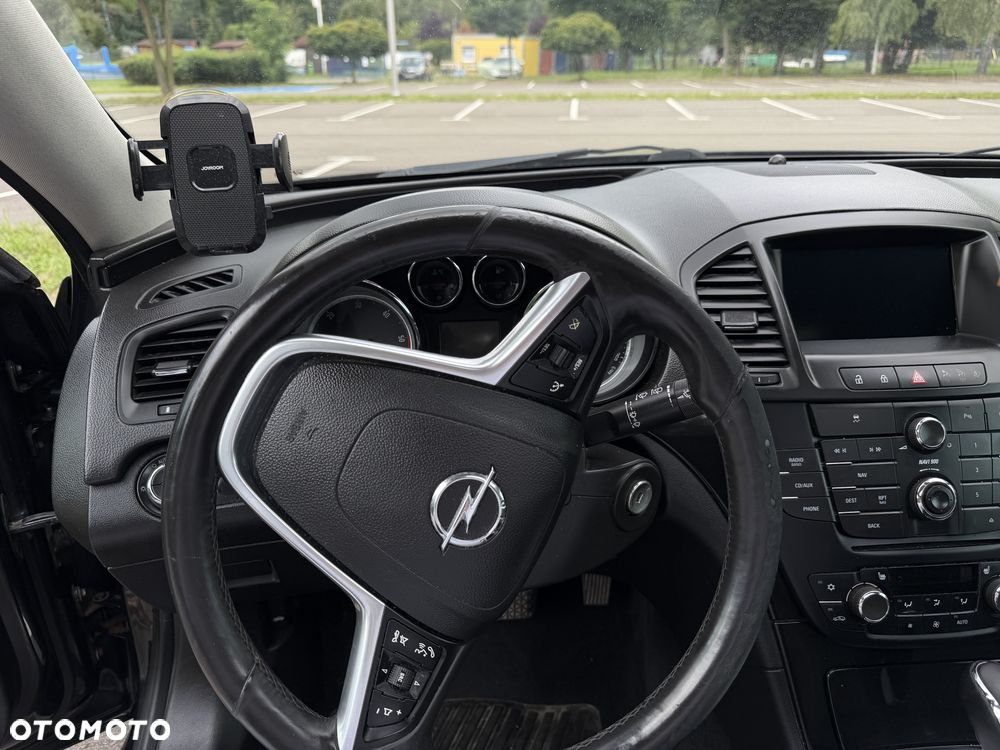 Opel Insignia - 18