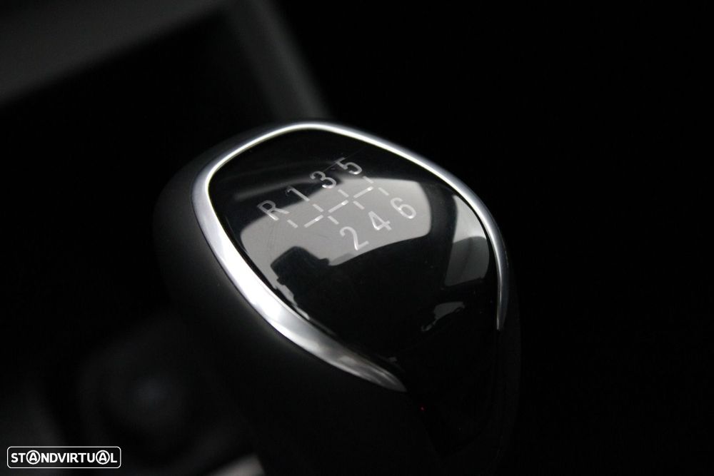 Citroën C4 1.2 PureTech Plus - 26