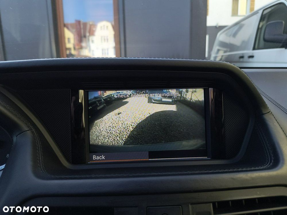 Mercedes-Benz Klasa E 250 BlueEFFICIENCY 7G-TRONIC - 29