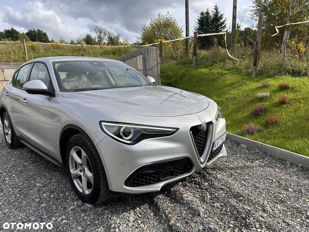 Alfa Romeo Stelvio 2.2 JTDM - 18