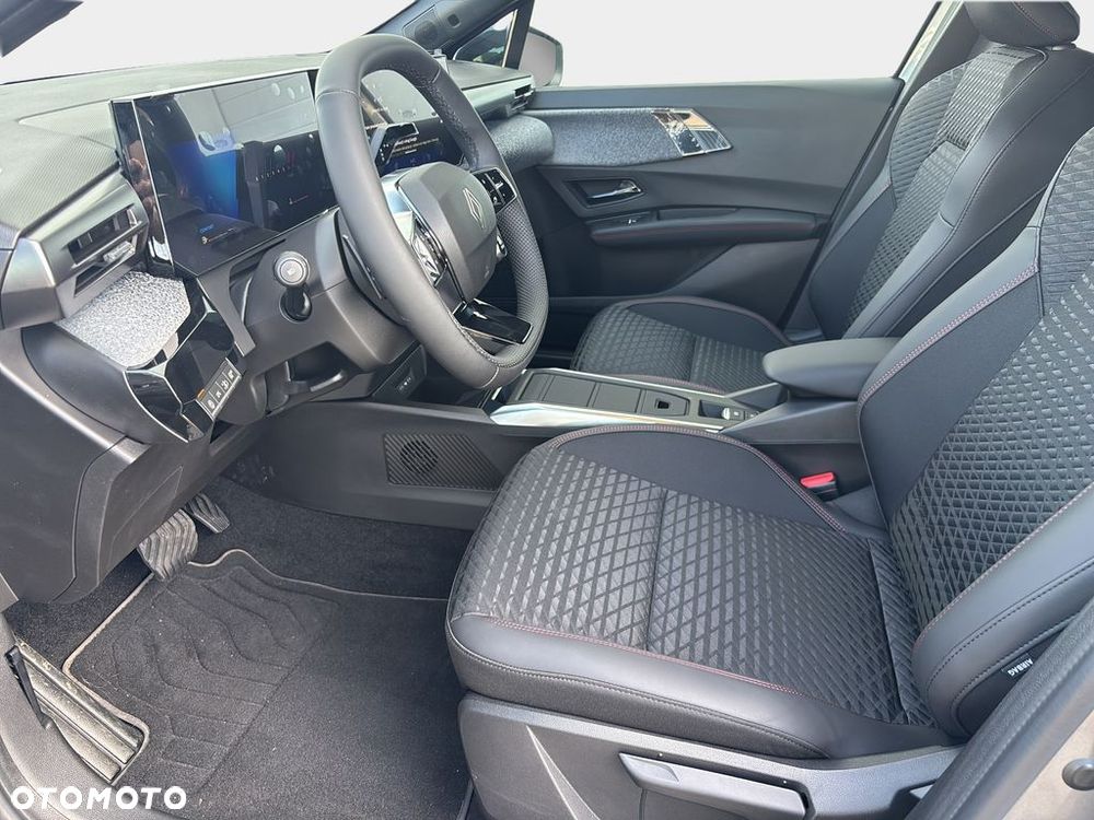Renault Clio - 11