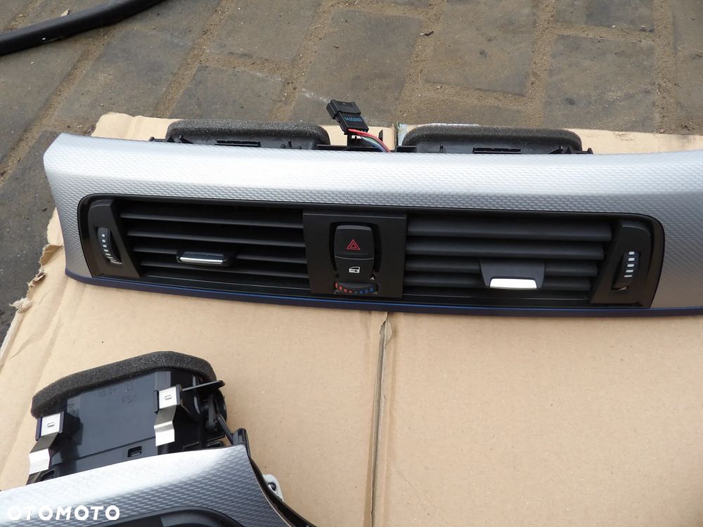 BMW - F31 - KOMPLET LISTW OZDOBNYCH - KRATKI NAWIEWU - EUROPA - 9218549  9218552 - 5