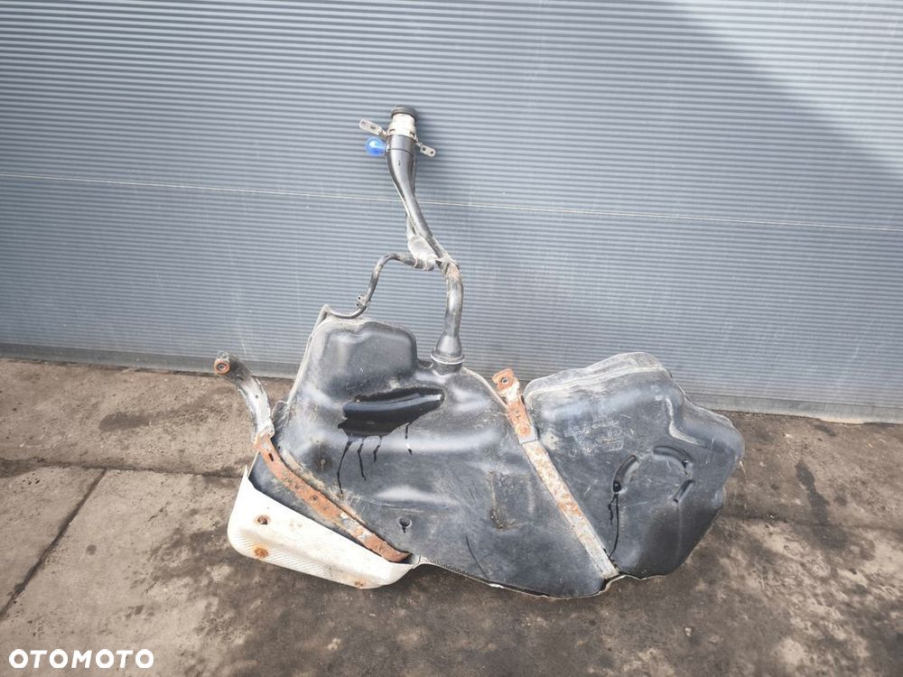 BAK ZBIORNIK PALIWA AUDI A4 B8 A5 8T 8K0201021FR DIESEL BEZ OPIŁKÓW ! - 4