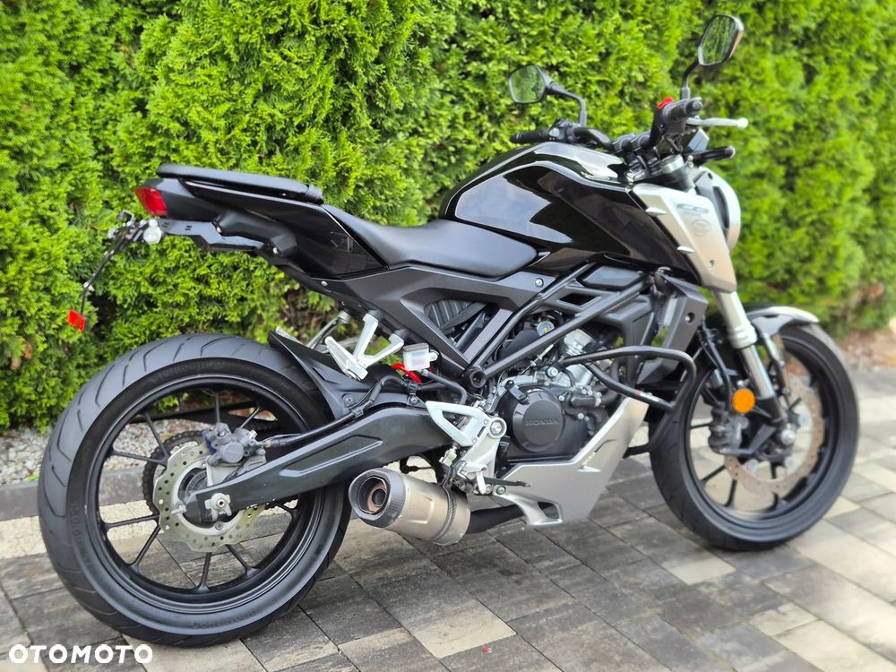 Honda CB - 3