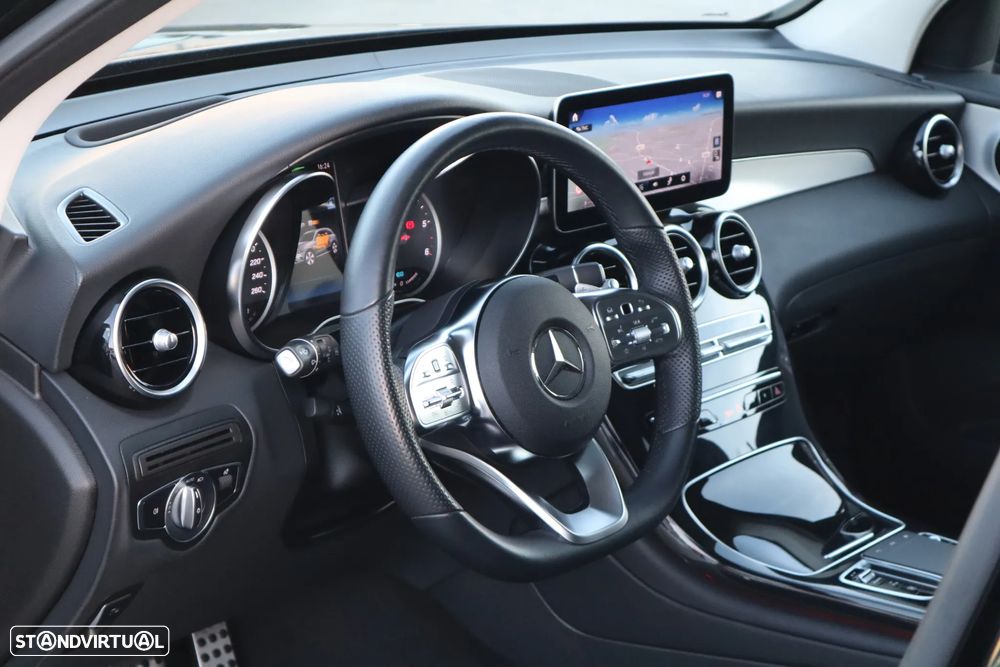 Mercedes-Benz GLC 300 de 4Matic - 17