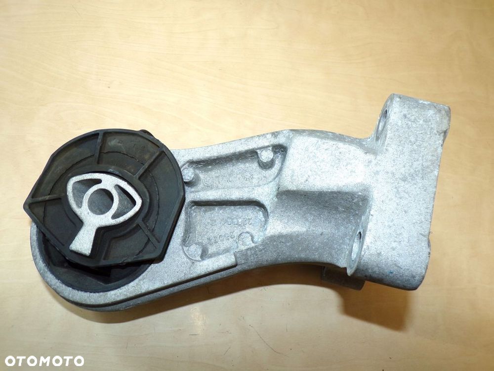 MASTER MOVANO 2.3DCI 10- ŁAPA SILNIKA NAPĘD TYŁ NOWA 113757025R - 2