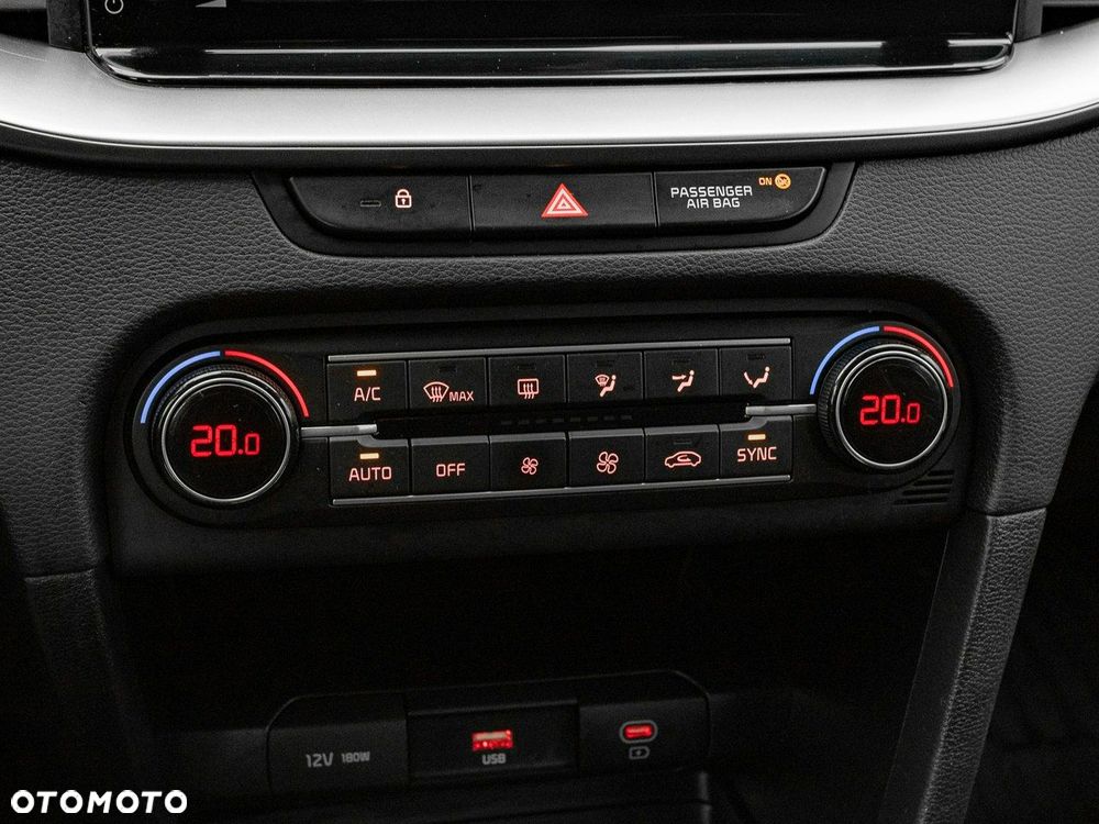 Kia Ceed 1.5 T-GDI M - 20