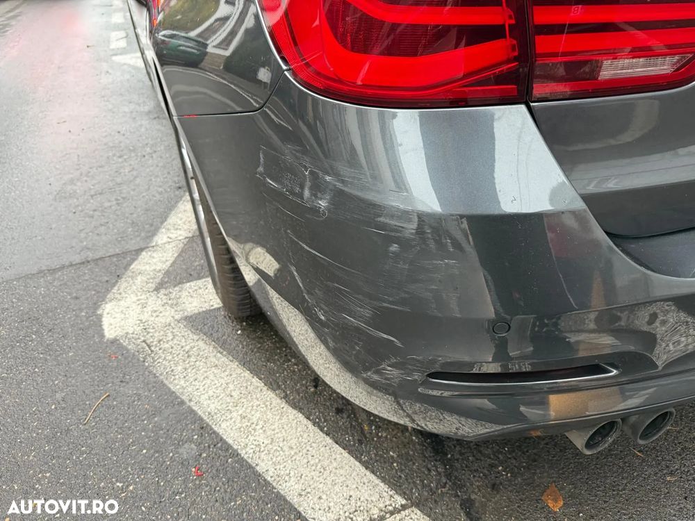 BMW Seria 3 320d EfficientDynamics Edition - 24