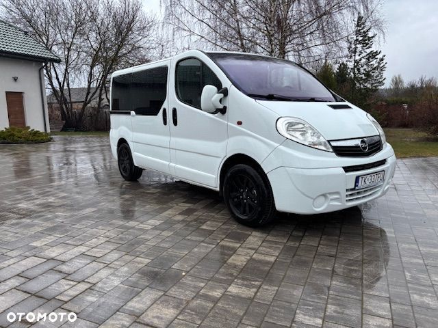 Opel Vivaro - 2