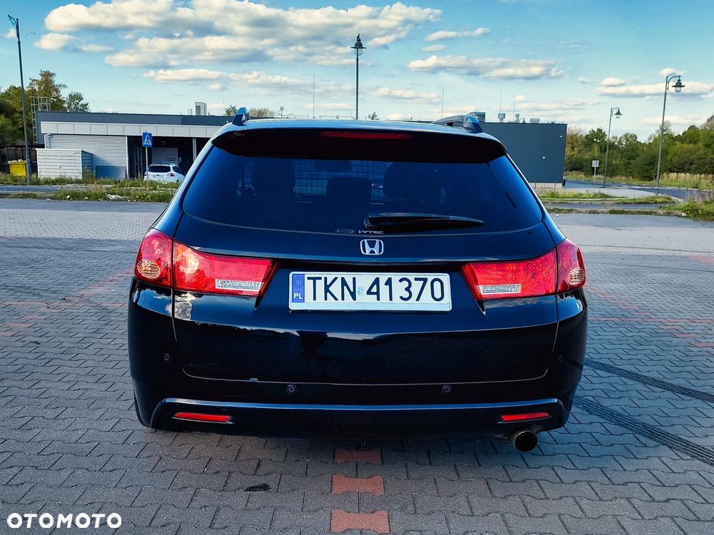 Honda Accord 2.0 Executive - 7