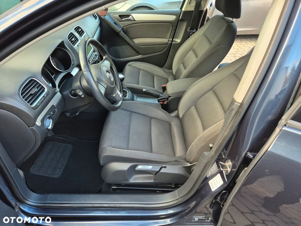 Volkswagen Golf 1.6 TDI Highline - 13