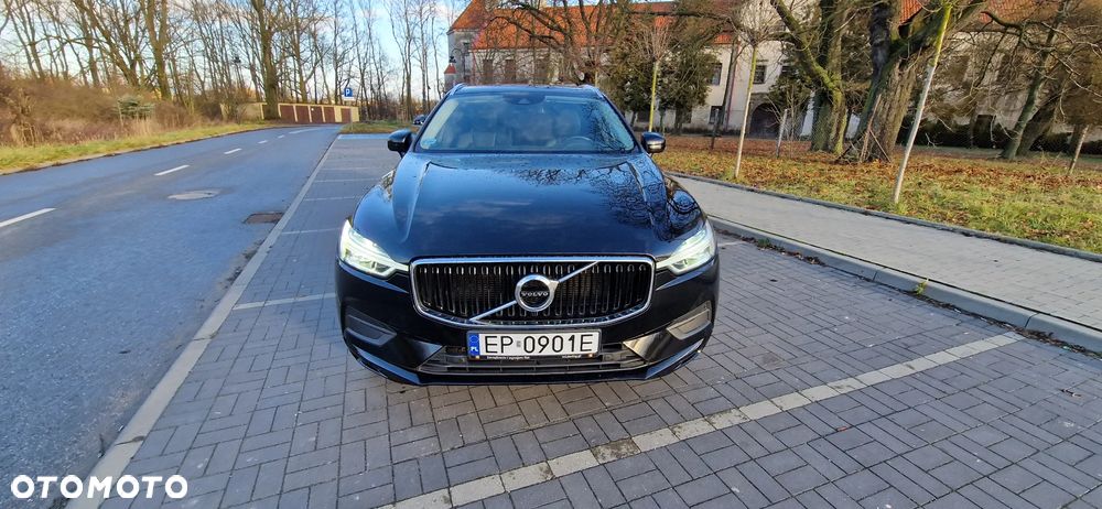Volvo XC 60 T5 Momentum Pro - 14
