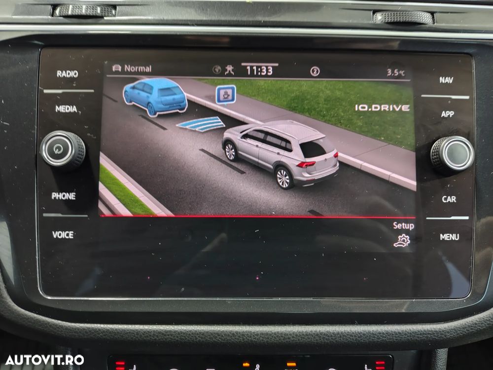 Volkswagen Tiguan 2.0 TDI 4Mot DSG Life - 23