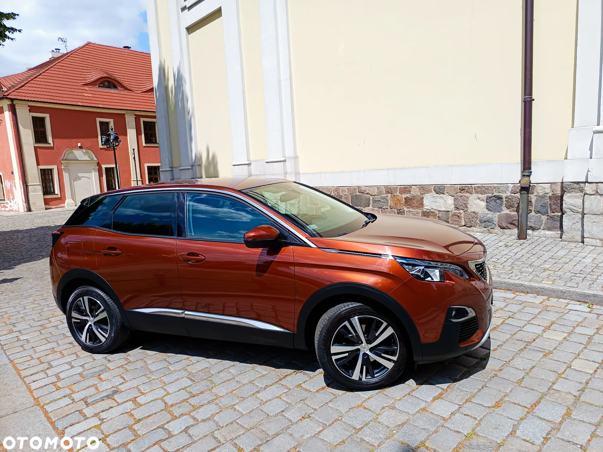 Peugeot 3008 1.2 PureTech Allure S&S - 26