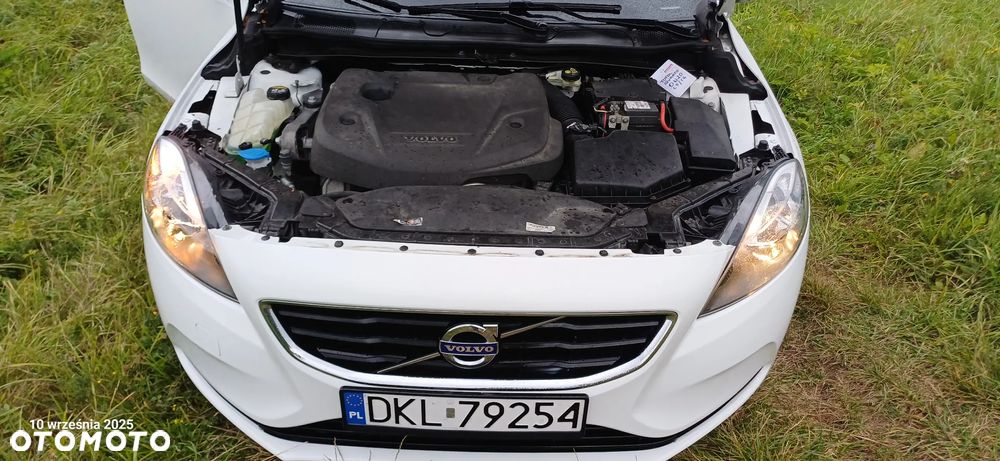 Volvo V40 D2 - 13