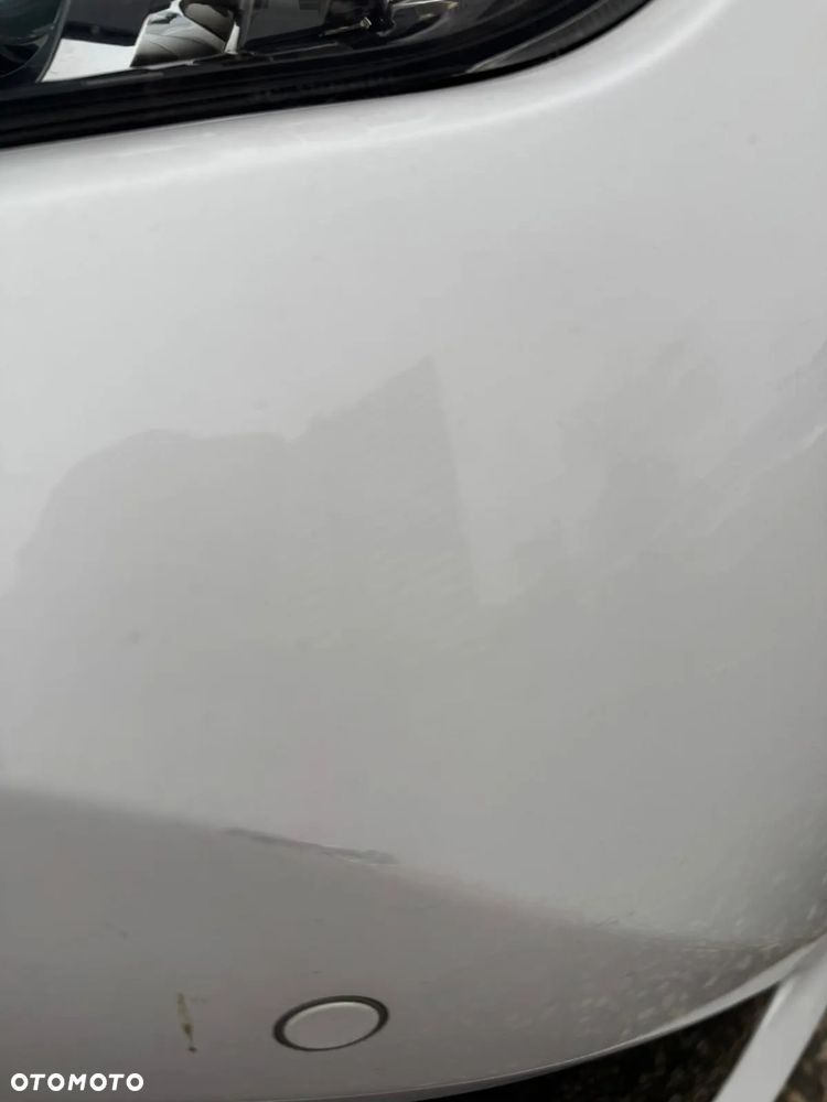 Toyota Auris Hybrid 135 Premium - 4