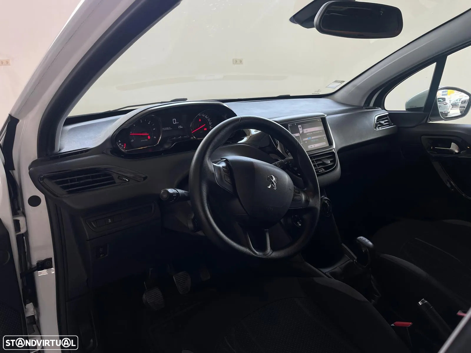 Peugeot 208 1.4 HDi Access - 8