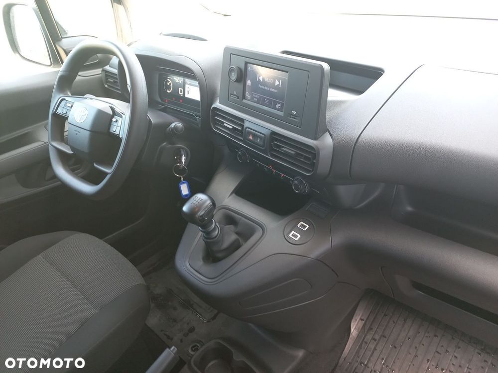 Toyota PROACE CITY - 13