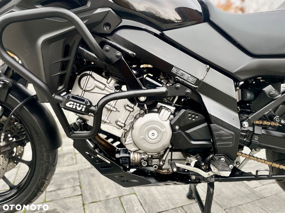 Suzuki V-STROM - 24