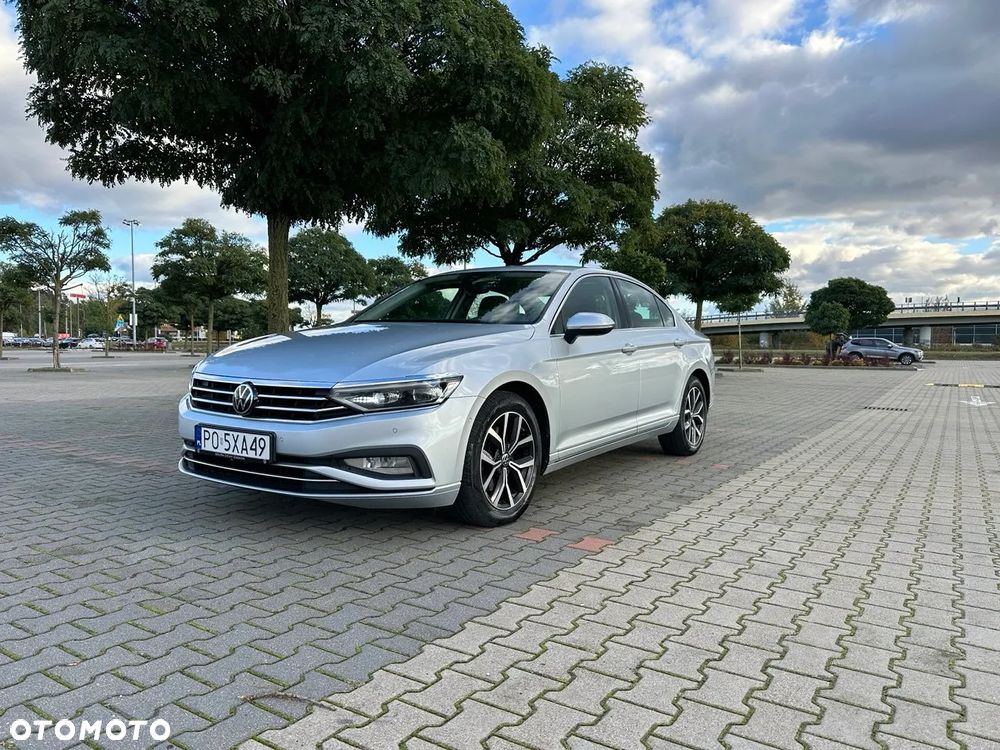 Volkswagen Passat 2.0 TSI Business DSG - 1