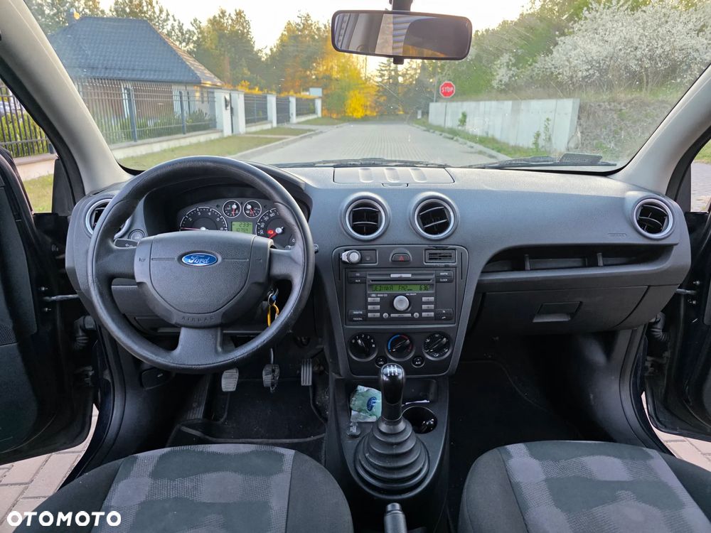 Ford Fusion 1.4 Trend - 13