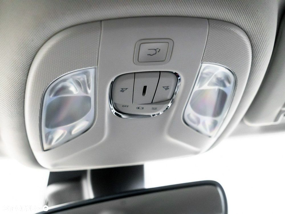 Jeep Compass - 33