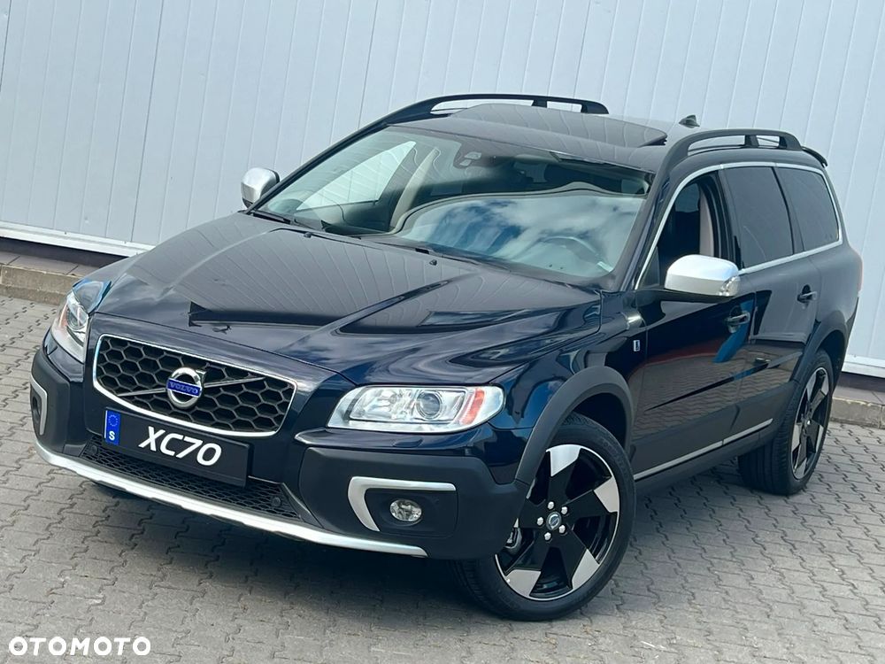 Volvo XC 70 - 1