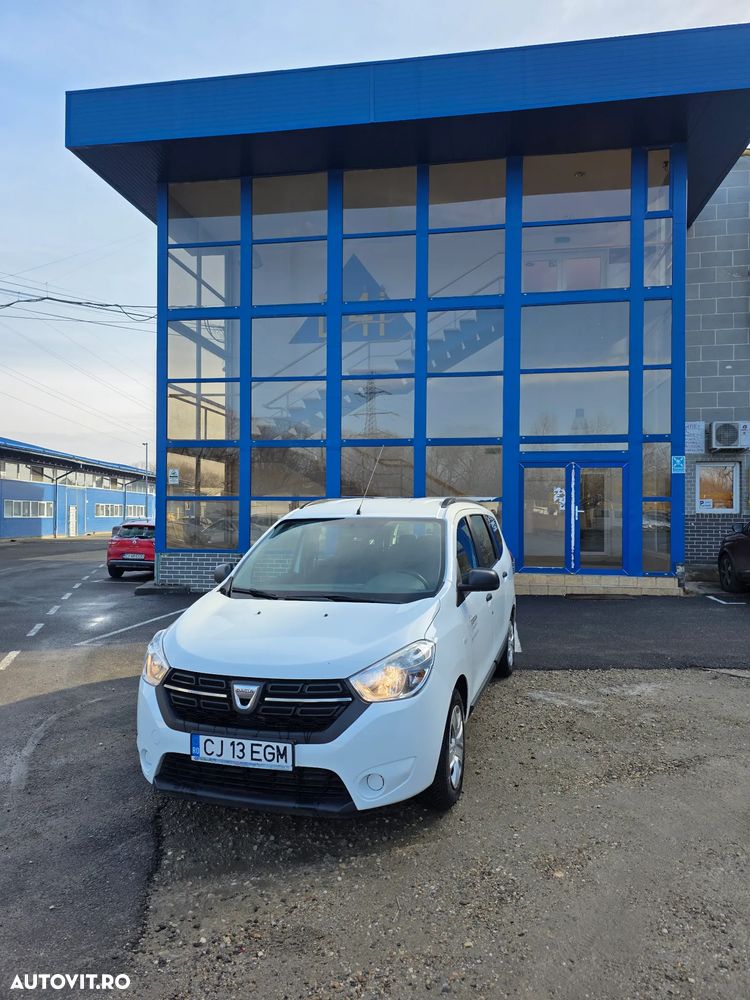 Dacia Lodgy 1.5 dCi 90 CP Ambiance - 1
