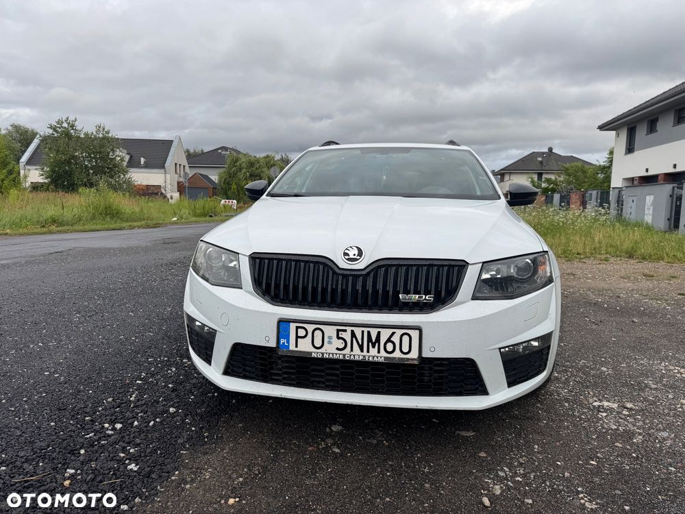 Skoda Octavia 2.0 TDI 4x4 RS DSG - 1