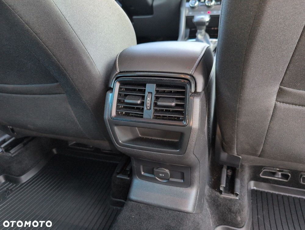 Skoda Karoq 1.5 TSI ACT Selection DSG - 13
