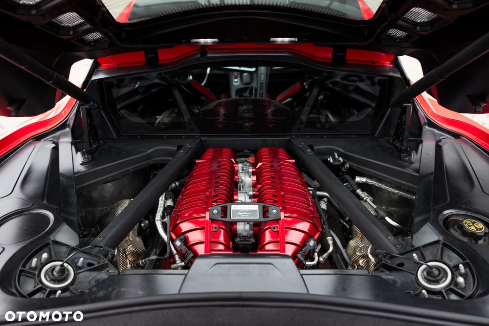 Chevrolet Corvette - 18