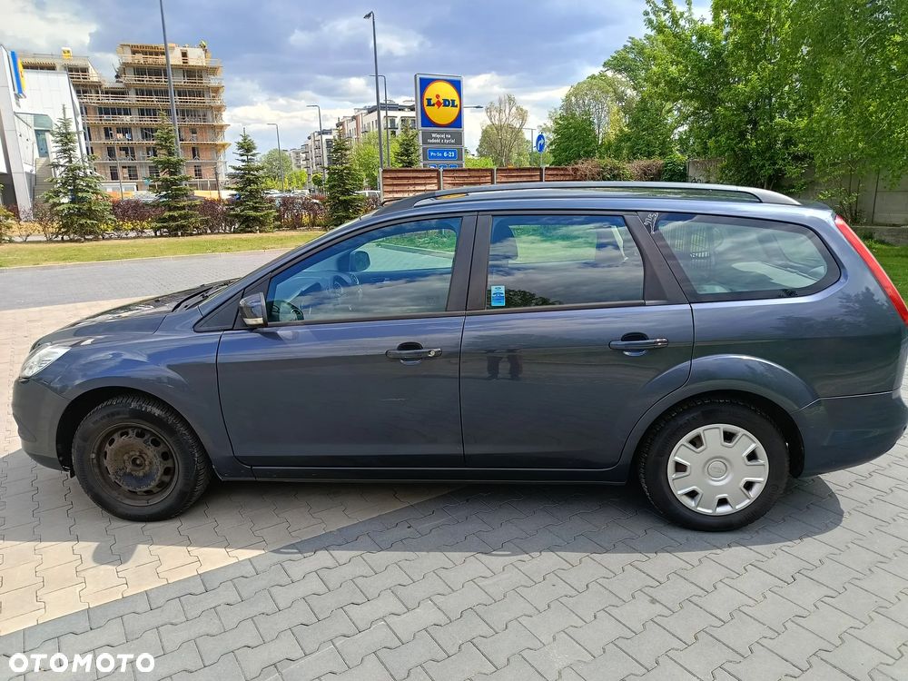 Ford Focus 1.6 Ambiente - 7