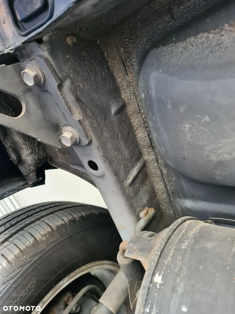 Toyota RAV4 2.0 D-4D 4x4 - 20