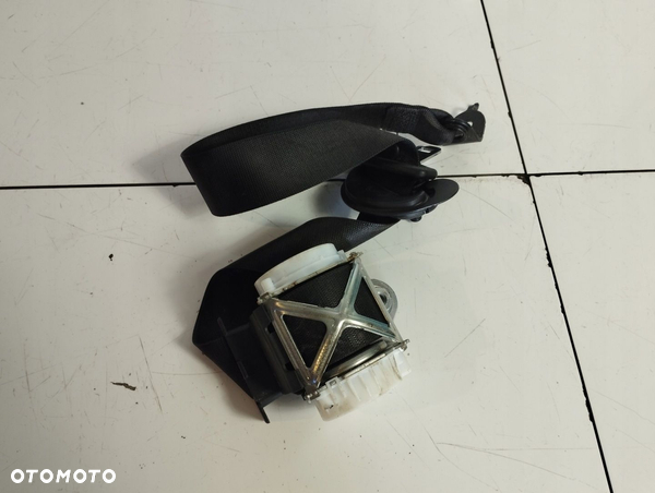 PAS BEZPIECZEŃSTWA prawy PRZÓD BMW F32 34097873